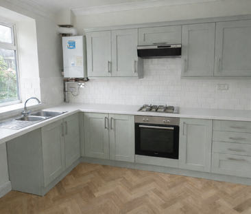 2 bedroom terraced house to rent - Photo 3