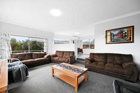 14 Egmont Street - Photo 2