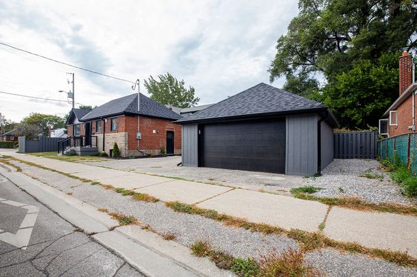 For Lease - 291 Glebemount Avenue Unit# Main, Toronto, Ontario - Photo 1