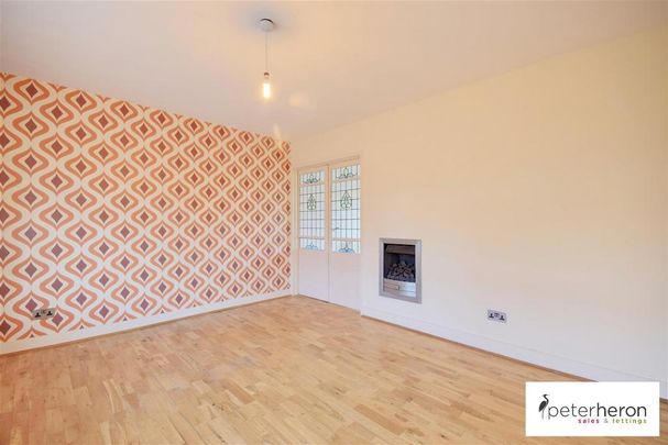 3 bedroom semi-detached house to rent - Photo 1