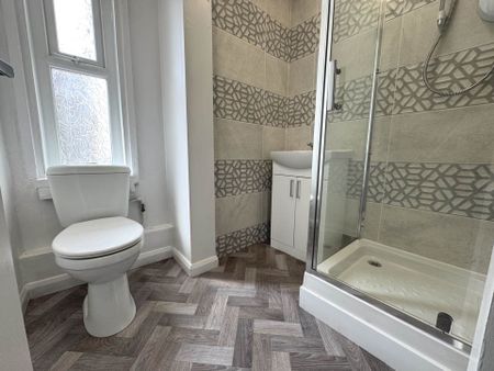 Burlington Road, Blackpool, FY4 1JR - Photo 3