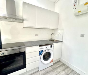 Studio to rent - Photo 6