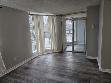 For Lease - 2460 Eglinton Avenue Unit# 219, Toronto, Ontario - Photo 4
