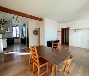 Location Appartement 3 pièces 84m² - Photo 3