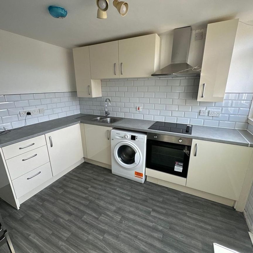 Roycroft Road, Filton - Photo 1