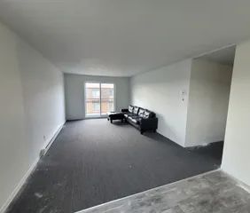 1 room apartment of 61m² in Gatineau - Photo 1