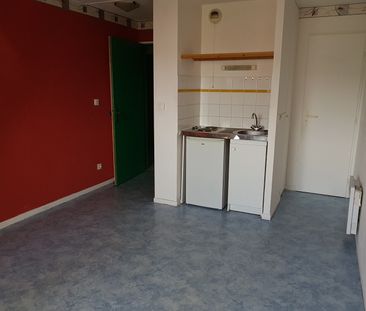 Location Appartement 2 pièces 31m² LENS 62300 - Photo 5