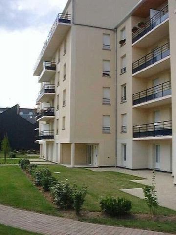 Location Appartement 1 pièce 35m² ORLEANS 45000 - Photo 4