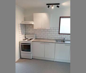 Delightfully One-Bedroom Unit With Convenient Location - Photo 6