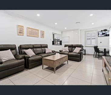 70 Maxwells Avenue, Ashcroft, NSW 2168 - Photo 1