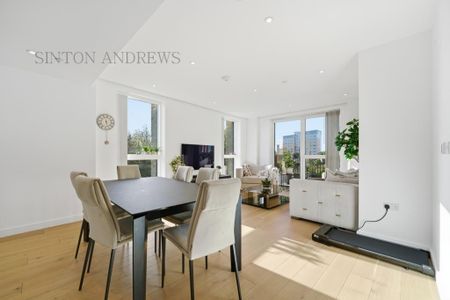 3 bedroom flat to rent - Photo 2