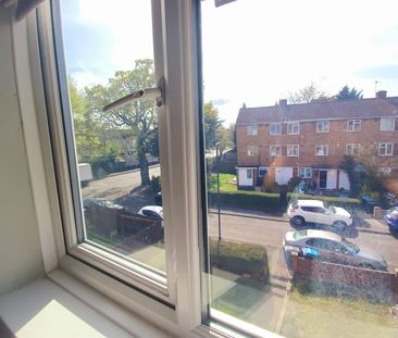 Room in a Shared Flat, Dorset Garden Mitcham, CR4 - Photo 4