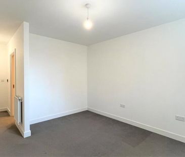 2 bedroom apartment to rent High Street, Sutton, SM1 - Photo 5