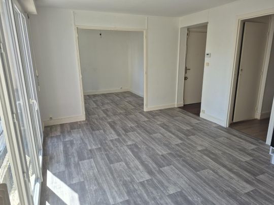 Location Appartement 3 pièces 52m² BOULOGNE SUR MER 62200 - Photo 1
