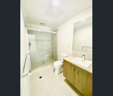 Neat and Tidy 2 bedroom Unit - Photo 1