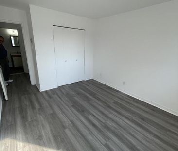 3 1/2 - Montréal (Pointe-Aux-Trembles) - 1 000 $/mois - Photo 2