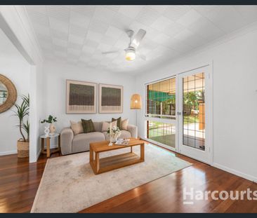 Easy Living Awaits in the Heart of Geebung - Photo 2