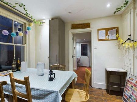 Hartington Road, Brighton, BN2 - Photo 3