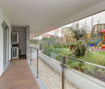 Apartment T4 in Oeiras e São Julião da Barra, Paço de Arcos e Caxias, Oeiras - Foto 6