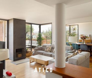 4 room luxury penthouse for rent in Barcelona, Spain - Photo 3