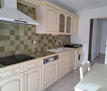 Location Appartement 3 pièces 68m² TOULON 83000 - Photo 4