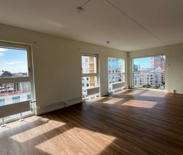 Najadgatan, Västerås - Photo 2