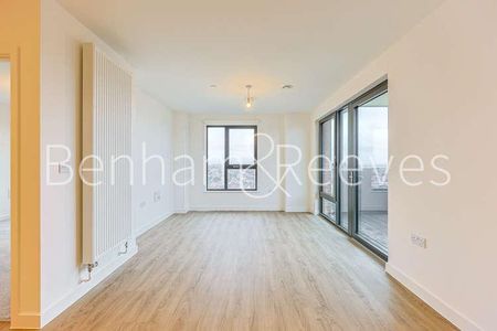 Brook Avenue, Wembley, HA9 - Photo 3