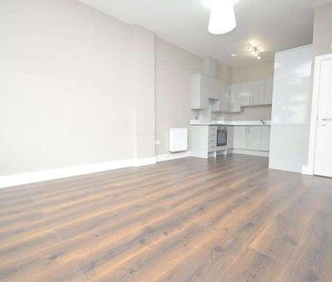 Malvern Road, Hornchurch, Essex, RM11 - Photo 4