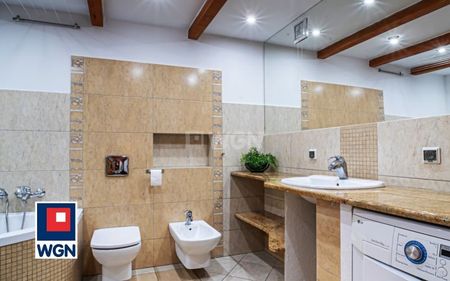 Mieszkanie na wynajem w kamienicy Bolesławiec - Zdjęcie 3