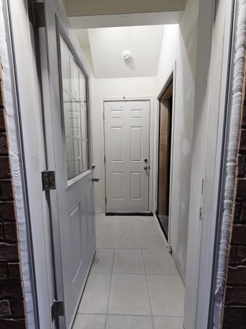 For Lease - 426 Grey Landing Drive Unit# BSMNT, Milton, Ontario - Photo 3