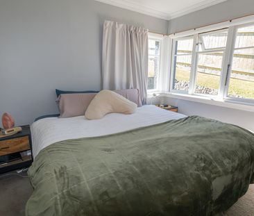 Three bedroom with views! - Photo 2