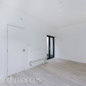 Ridge Road, Sutton - Photo 2