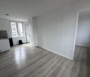 Location Appartement 2 pièces 28m² CAMBRAI 59400 - Photo 1