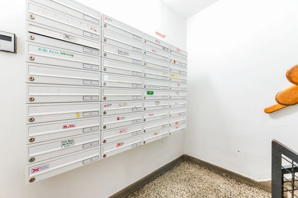 Nahe Schönbrunn! Hofseitige 2-Zimmer-Wohnung im 15. Bezirk zu vermieten! - Foto 1