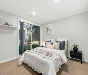 Comfortable & Convenient Living in the heart of Delahey - Photo 6