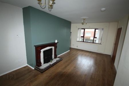 11 Westlands, Crossgar, Downpatrick, BT30 9EJ - Photo 2