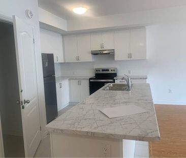 For Lease - 439 Dougall Avenue Unit# # 302, Caledon, Ontario - Photo 4