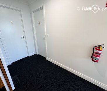 Sunshine West - Photo 4