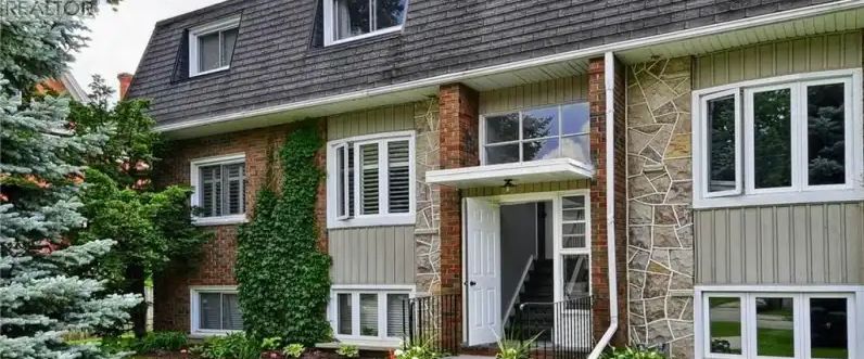 233 WESTMINSTER Drive S Unit# 14 | 233 WESTMINSTER Drive S Unit# 14, Cambridge - Photo 1