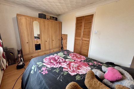 Shelley Way - Photo 4