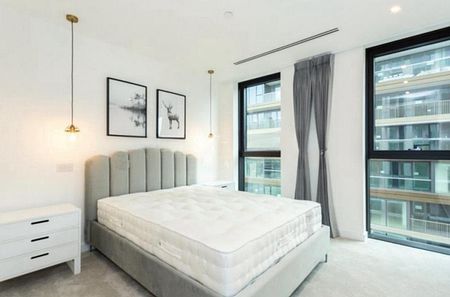 1 bedroom in London - Photo 5