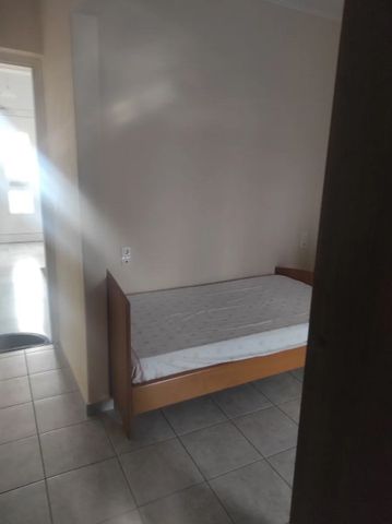 Studio/Γκαρσονιέρα για ενοικίαση Ανθούπολη (Πάτρα) - Photo 2