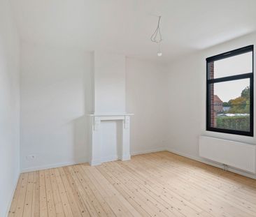 Charmante woning met 3 slaapkamers en 2 badkamers - Photo 1