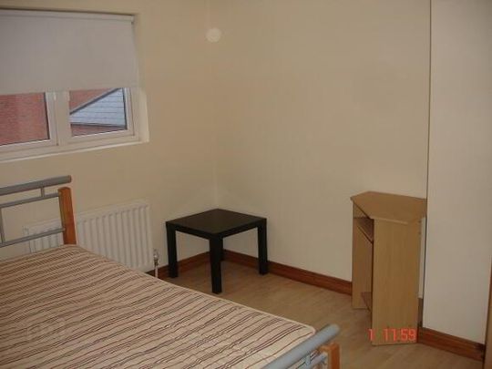 Unit 3, 21 Ireton St, Botanic Ave, Belfast, BT7 1LH - Photo 1