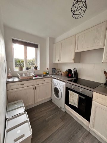 1 Bed Flat, Ferguson Close, E14 - Photo 5