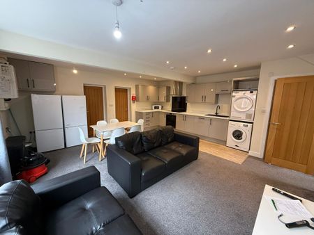 Melrosegate, Heworth - P1065 - Photo 2