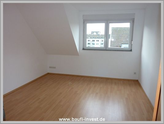 + + + RENOVIERTE 3 Zi-Maisonette-WHG. GEHOBENE AUSSTATTUNG, BALKON, NIEDRIGENERGIEHAUS + + + - Photo 1