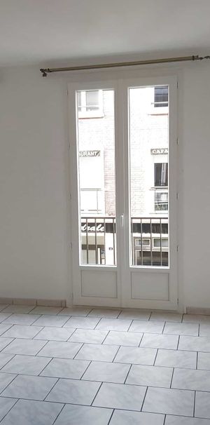 T2 BEAUVAIS CENTRE ILLE - Photo 1