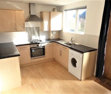 2 bedroom end of terrace house to rent - Photo 6