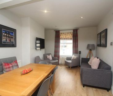 3 bedroom terraced house to rent - Photo 5